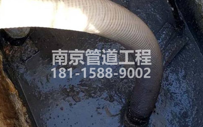 213天正和鸣抽粪