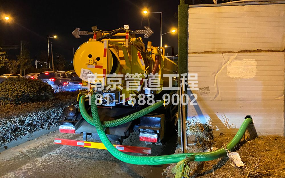 266天正和鸣临时工地抽粪